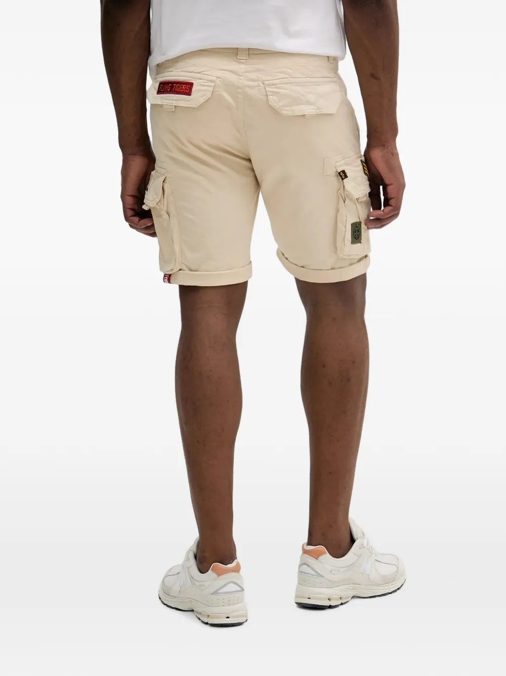 Alpha Industries Crew cargo shorts met logo-patch Beige