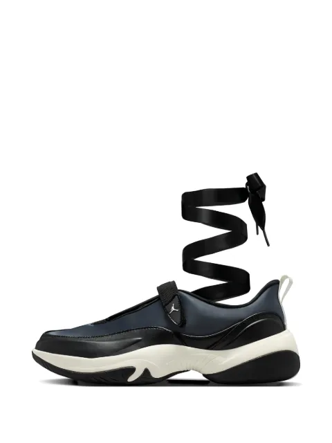 Jordan tenis Pointe