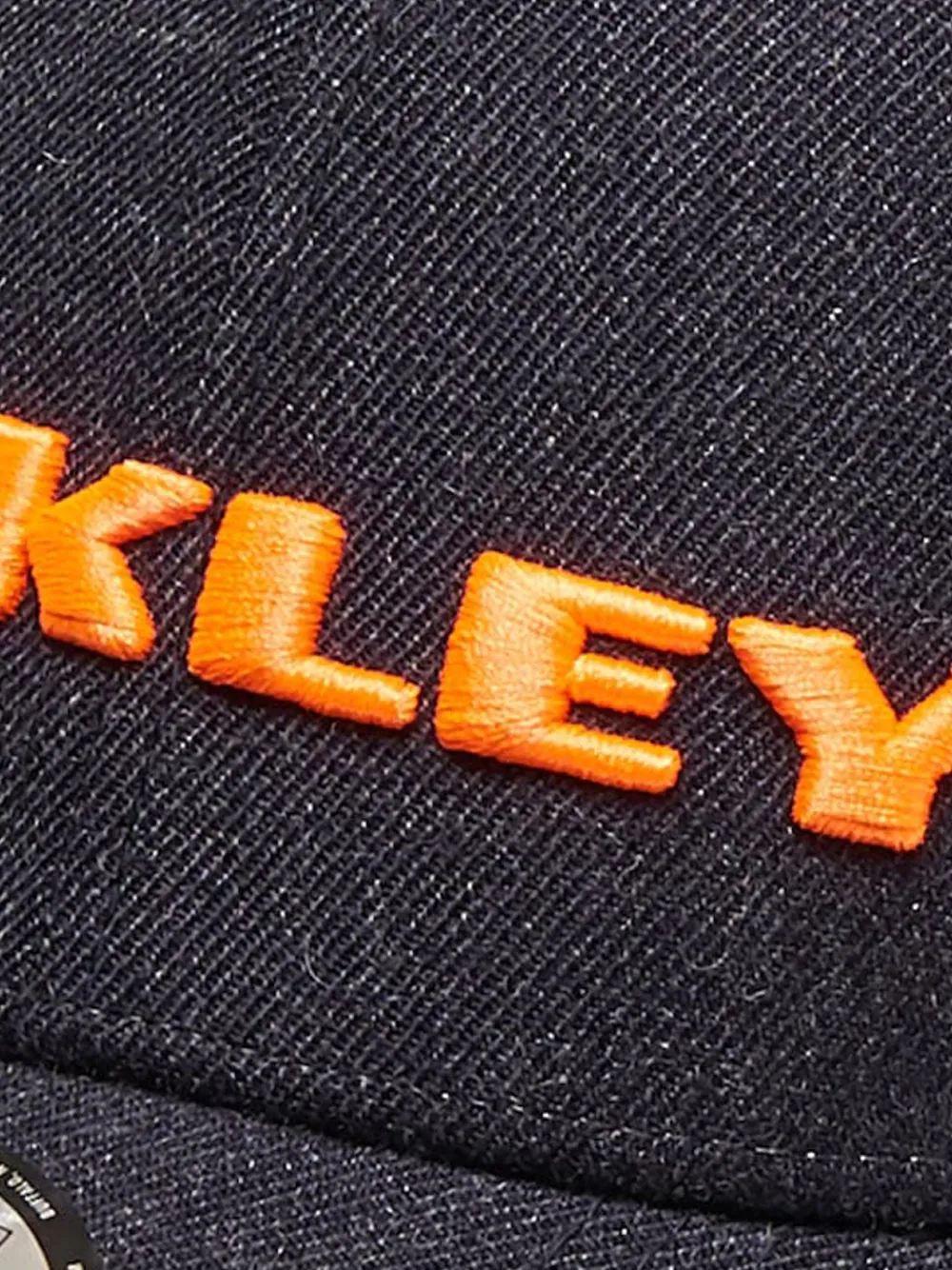 Oakley x New Era 9FORTY pet met mesh vlak Blauw