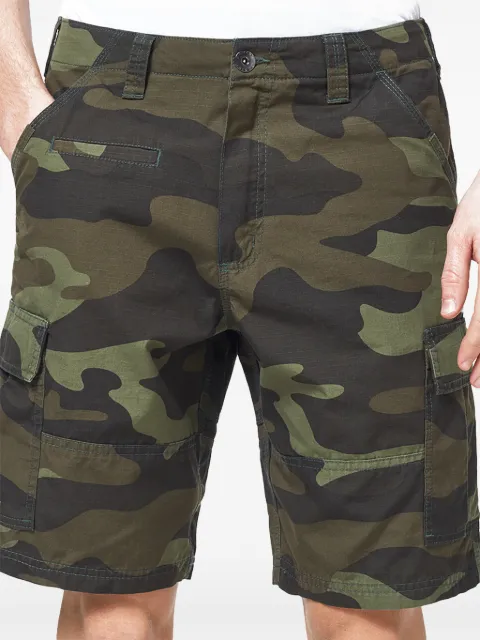 Oakley shorts cargo con estampado militar