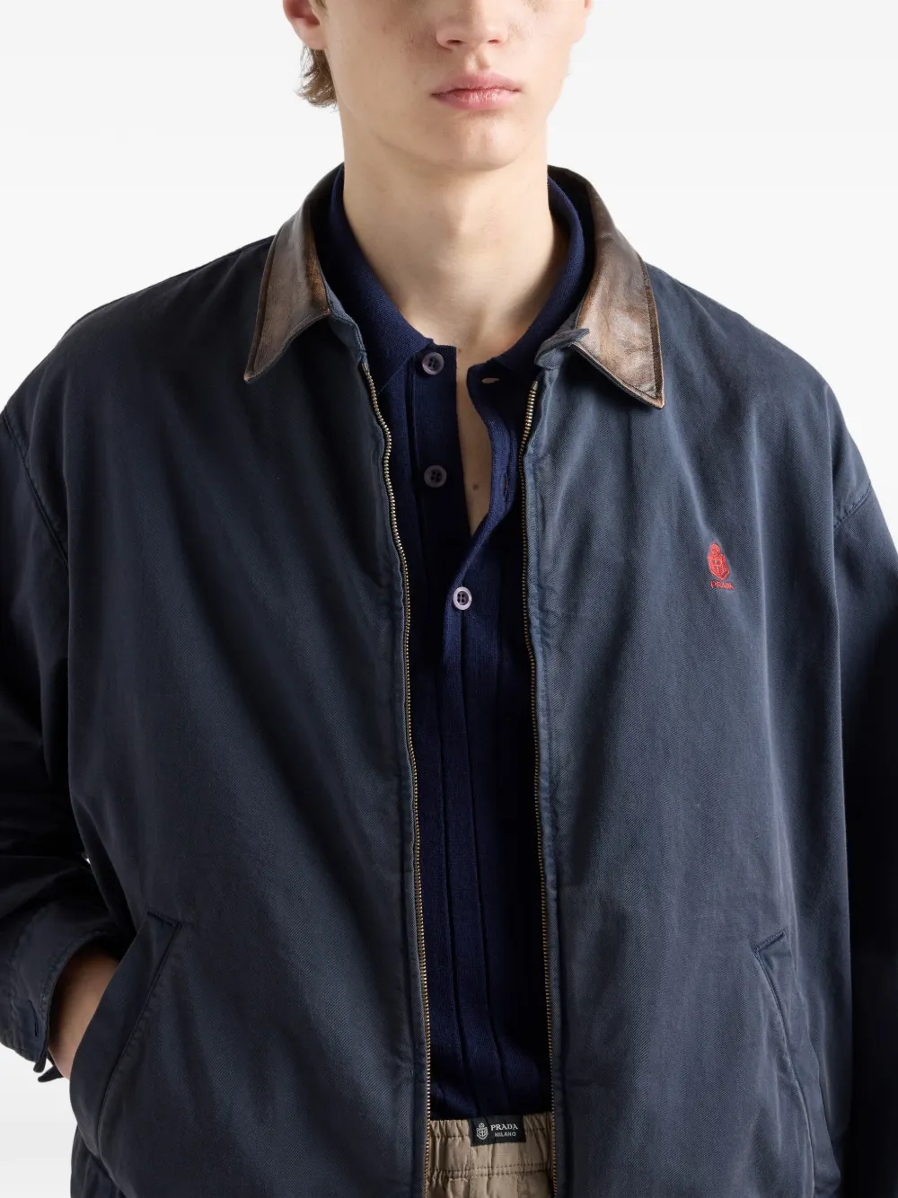 Prada Jas met geborduurd logo en contrasterende kraag Blauw