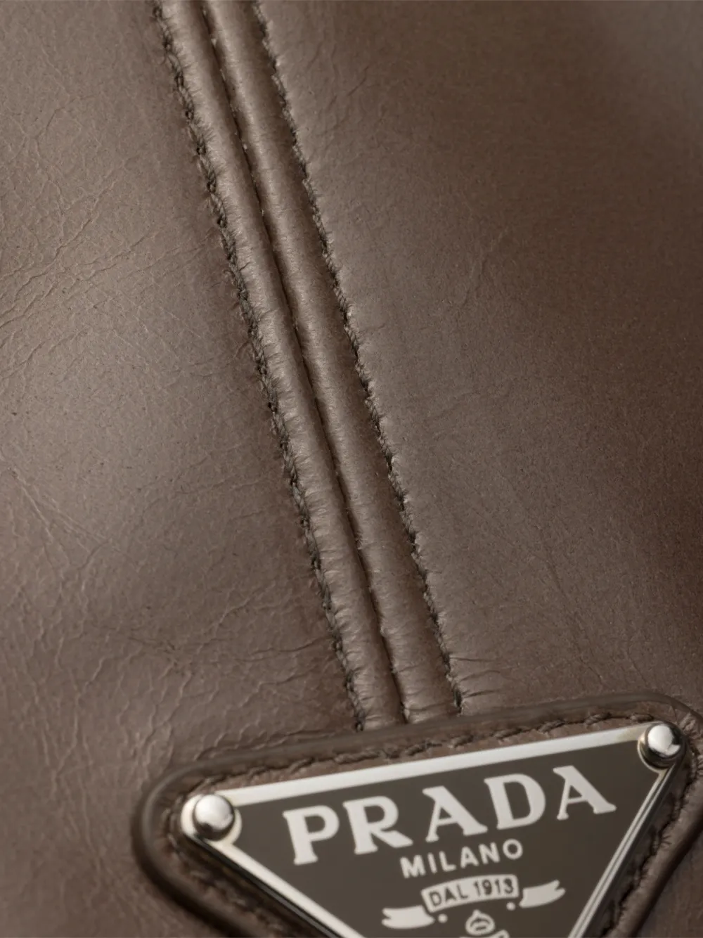 Prada Portemonnee met munten Bruin