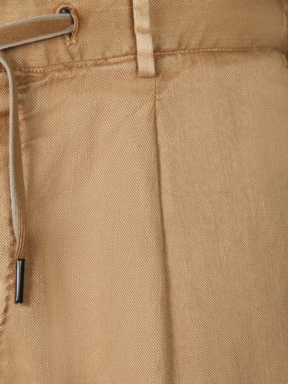 Dell'oglio Shorts met trekkoord Bruin