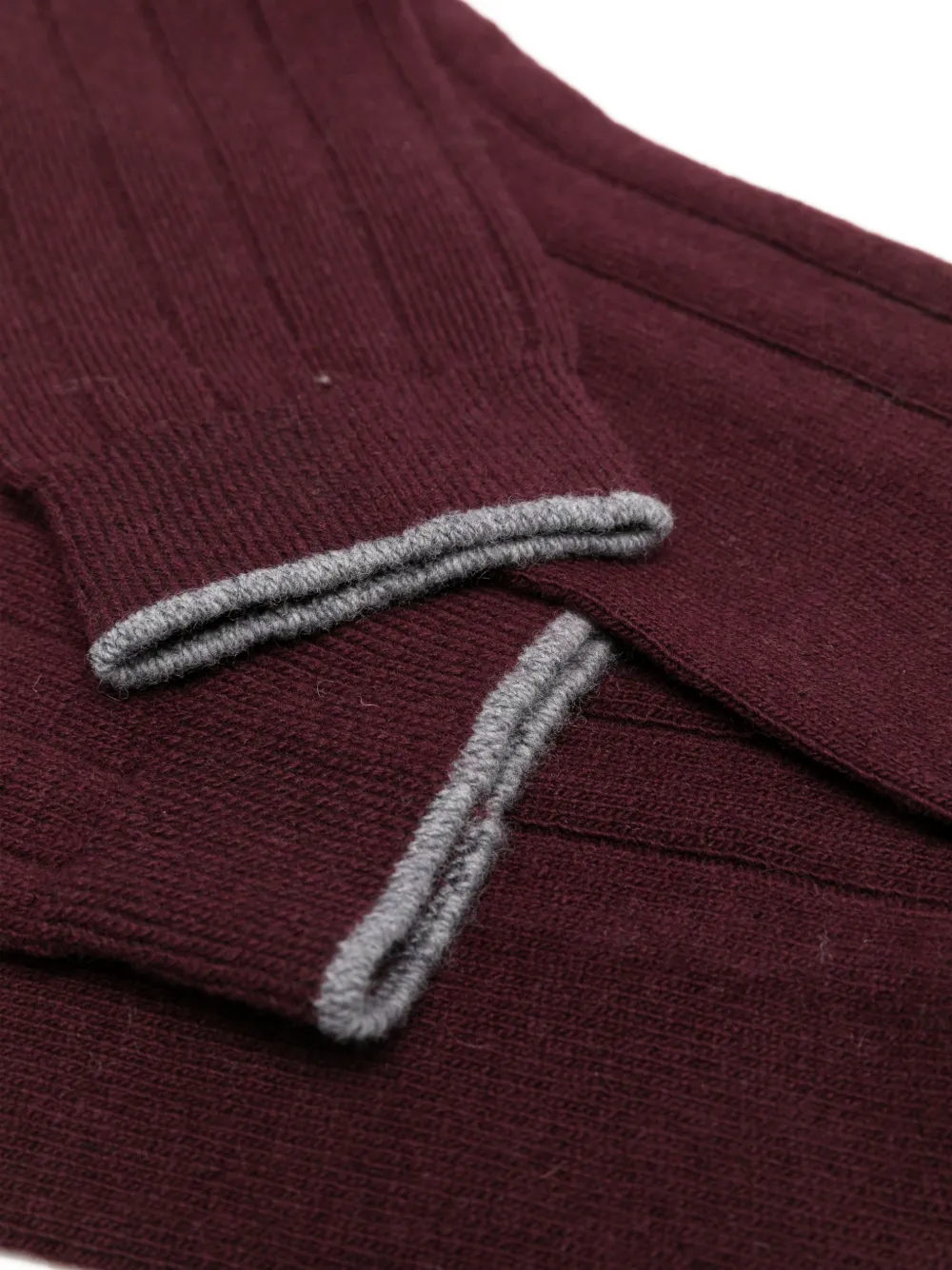 Eleventy Ribgebreide sokken met gestreepte afwerking Rood