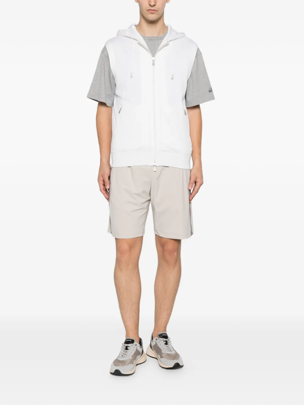 Eleventy Shorts met zijstreep Beige