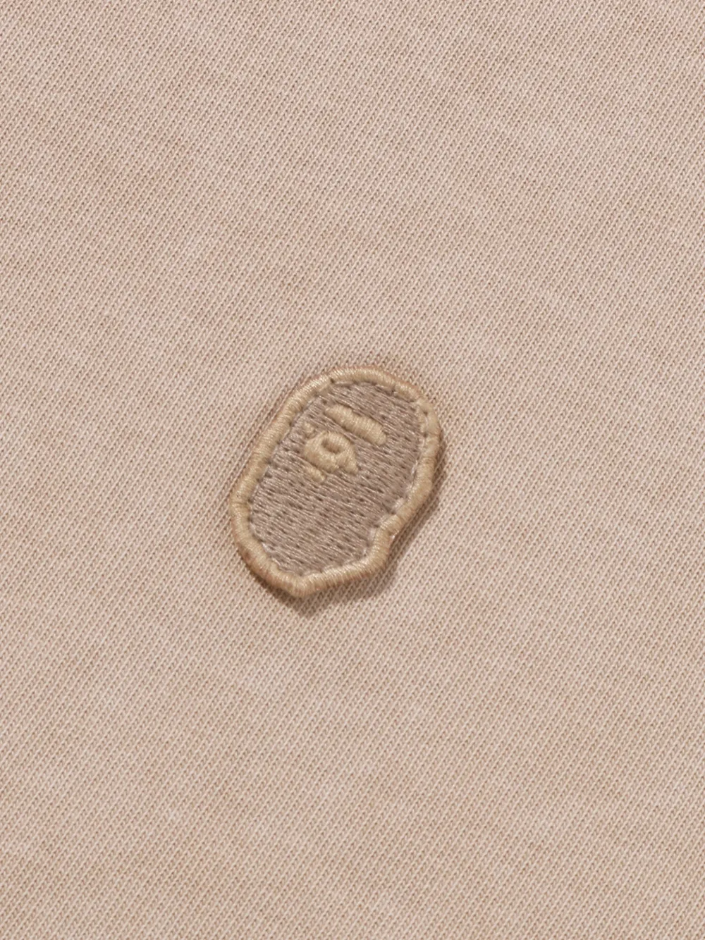 A BATHING APE T-shirt met geborduurd logo Beige