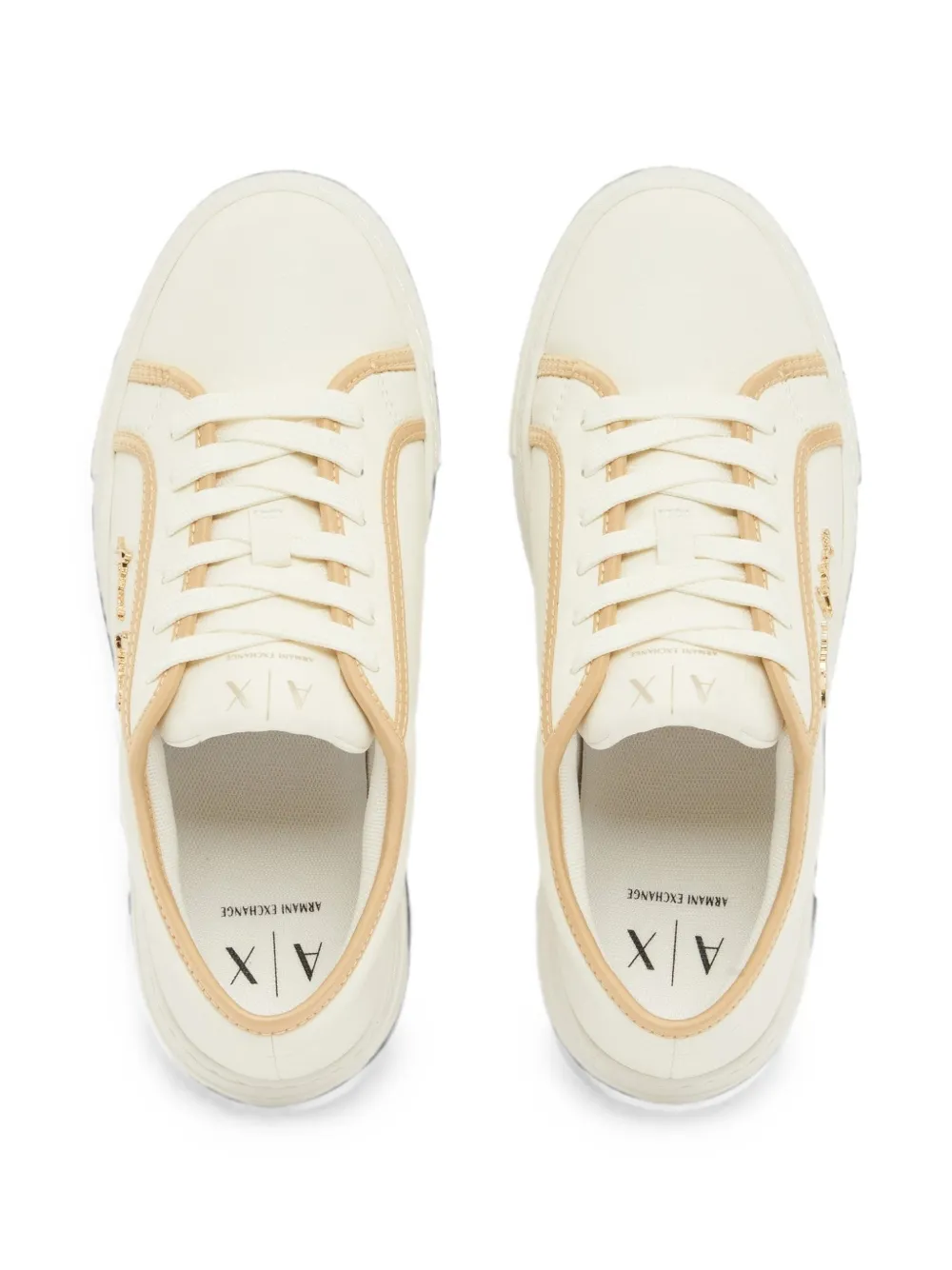 Armani Exchange Sneakers met logoplakkaat Wit