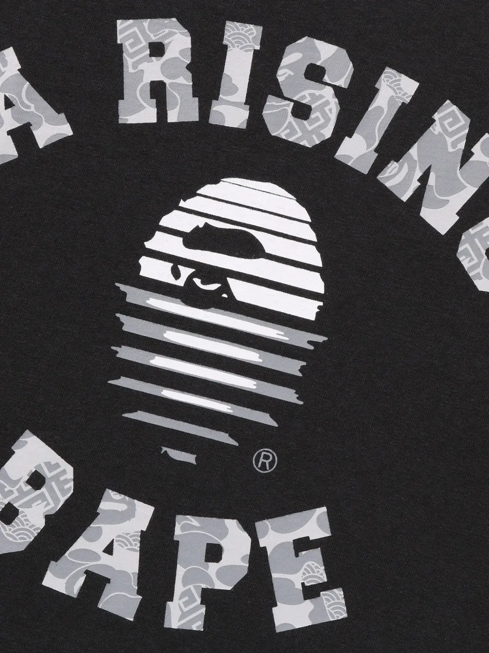 A BATHING APE A Rising Bape T-shirt Zwart