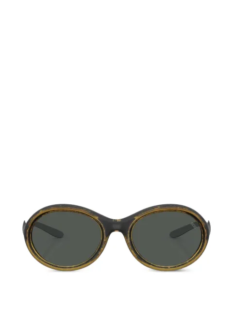 Diesel lentes de sol con armazón ovalada y placa del logo