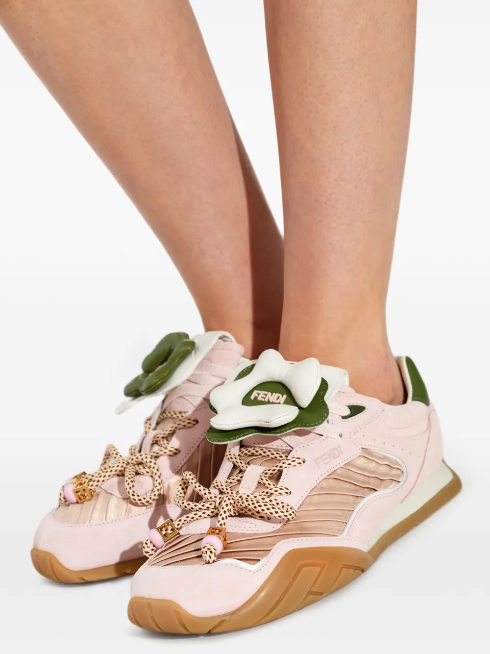 FENDI Sneakers met bloemenpatch en vlakken Roze