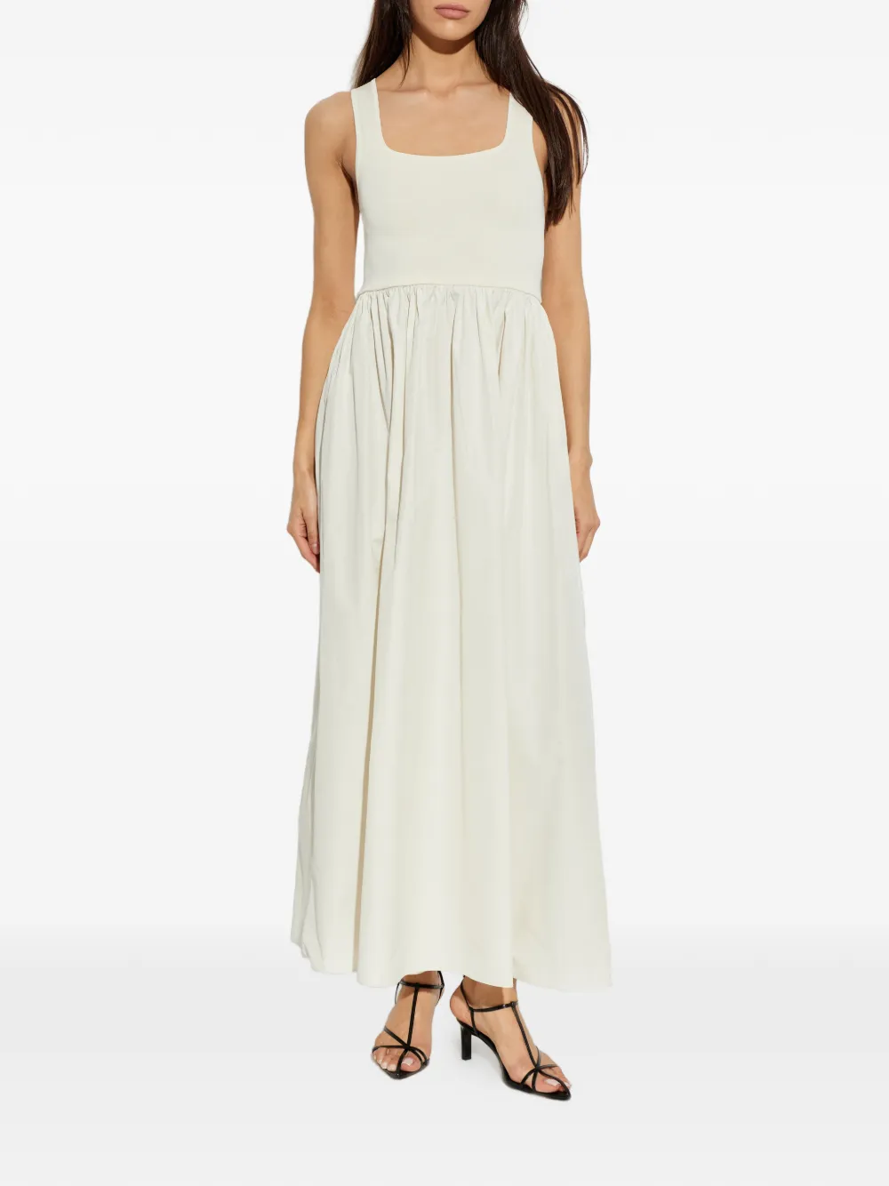 Matteau Mouwloze katoenen jurk met gesmockte rok Beige