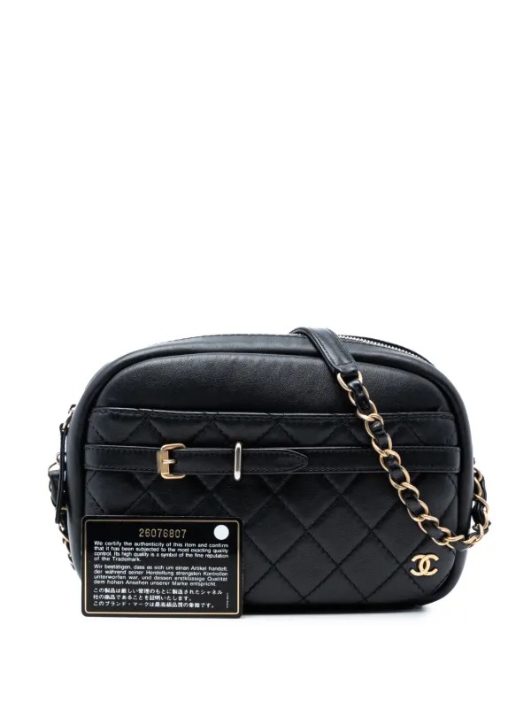 CHANEL Pre-Owned 2018-2019 Small Quilted Lambskin Buckle Camera