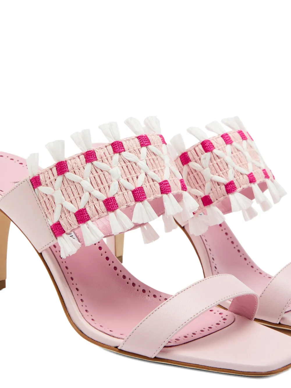 Manolo Blahnik Efeso fringed woven-strap sandals Roze