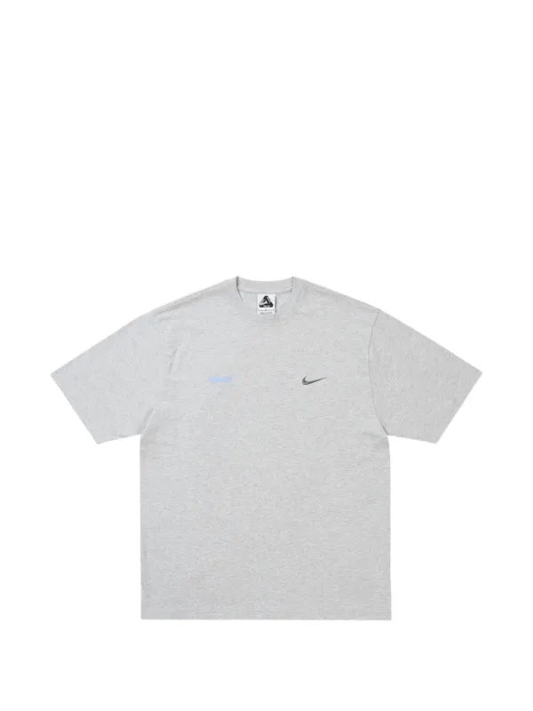 PALACE NIKE Tシャツ グレー S Palace x Nike ロゴ Tシャツ | グレー | FARFETCH JP