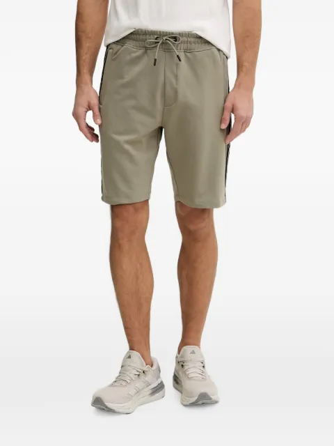 GUESS USA logo-tape track shorts