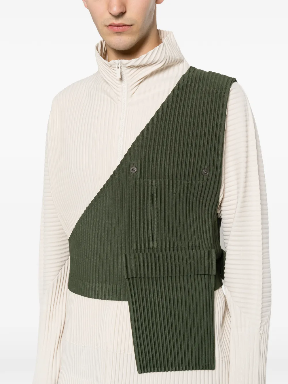 Homme Plissé Issey Miyake Asymmetrisch geplooid T-shirt Groen