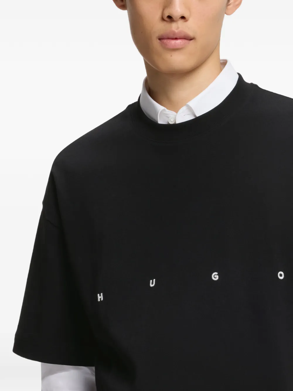 HUGO T-shirt met geborduurd logo Zwart