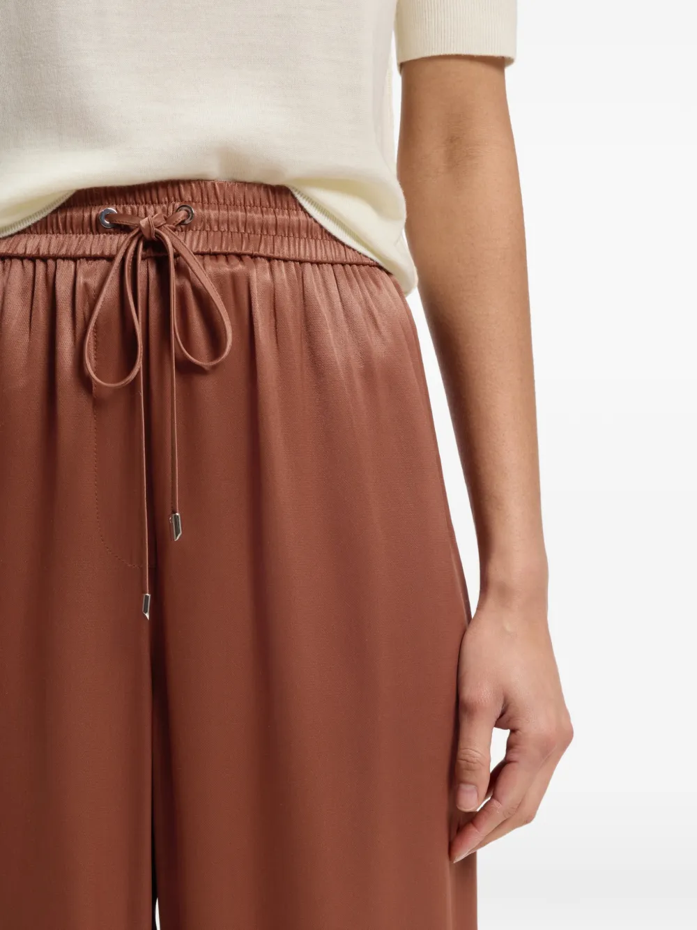 BOSS Broek met trekkoordtaille en satijnen afwerking Bruin