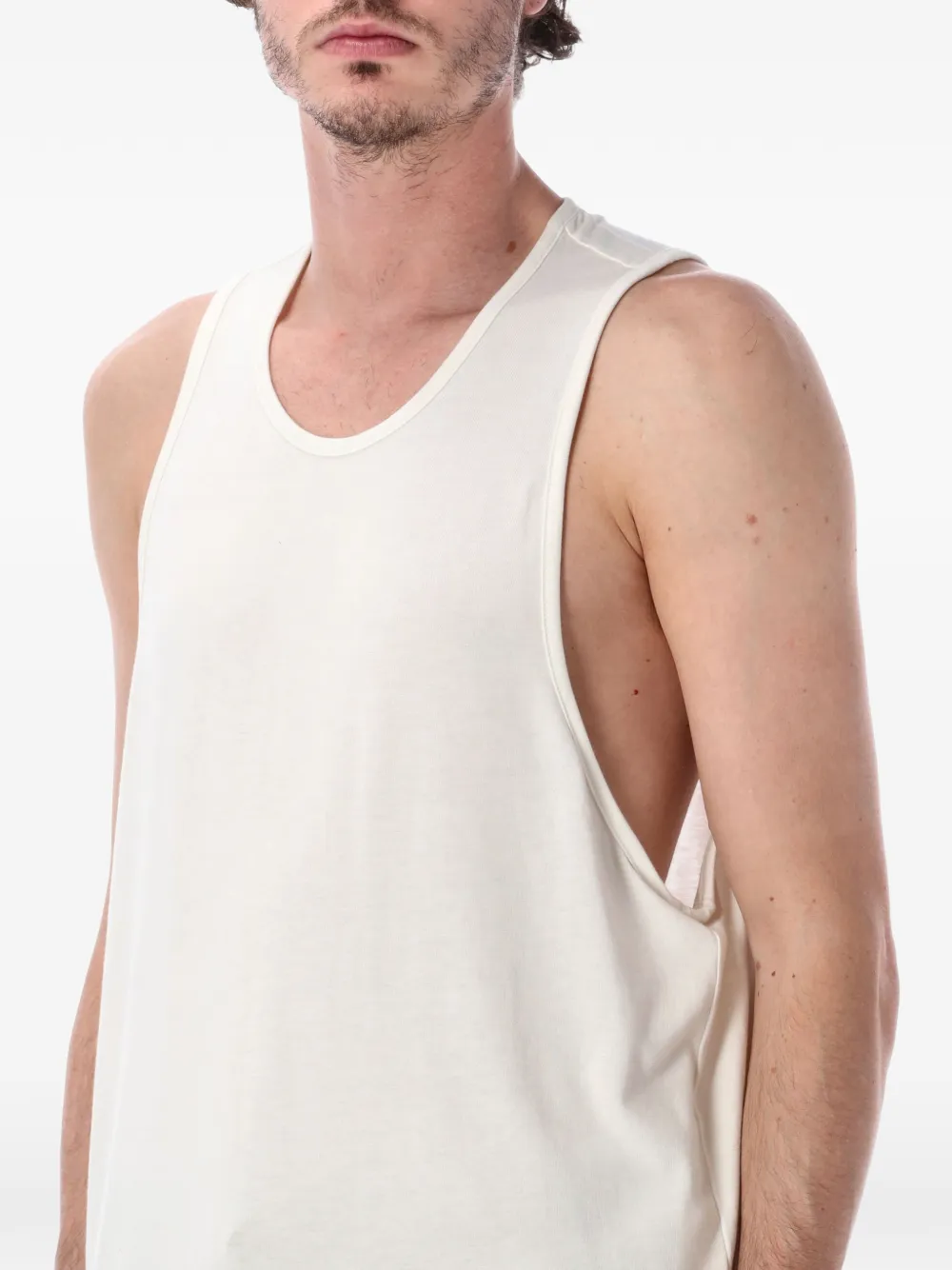 FEAR OF GOD ESSENTIALS Signature Essential gilet met diepe ronde hals Beige