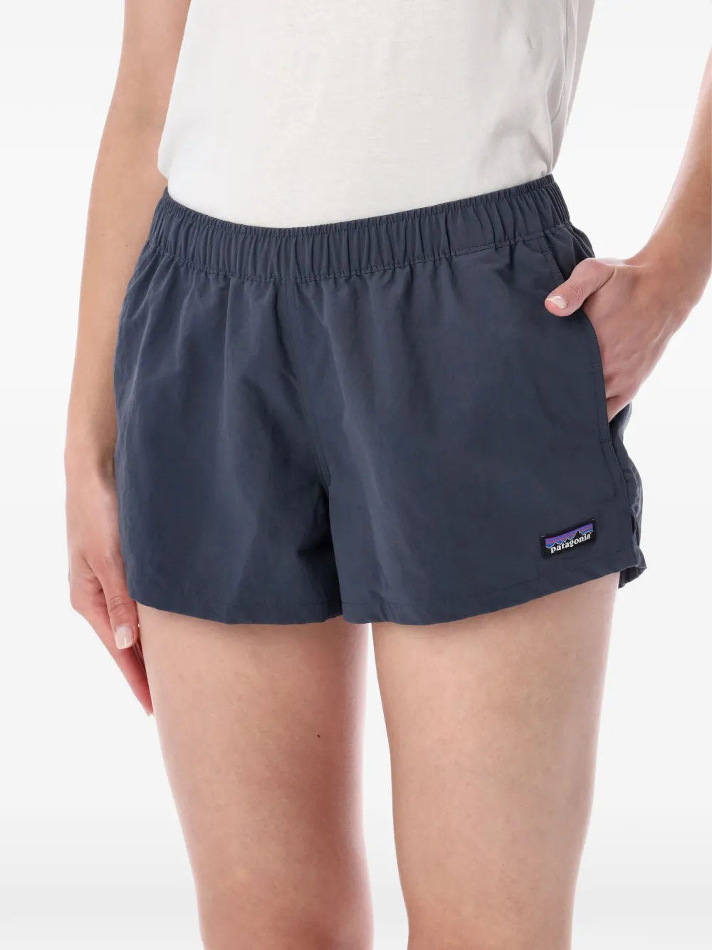 Patagonia logo-patch elasticated-waistband shorts - Blue