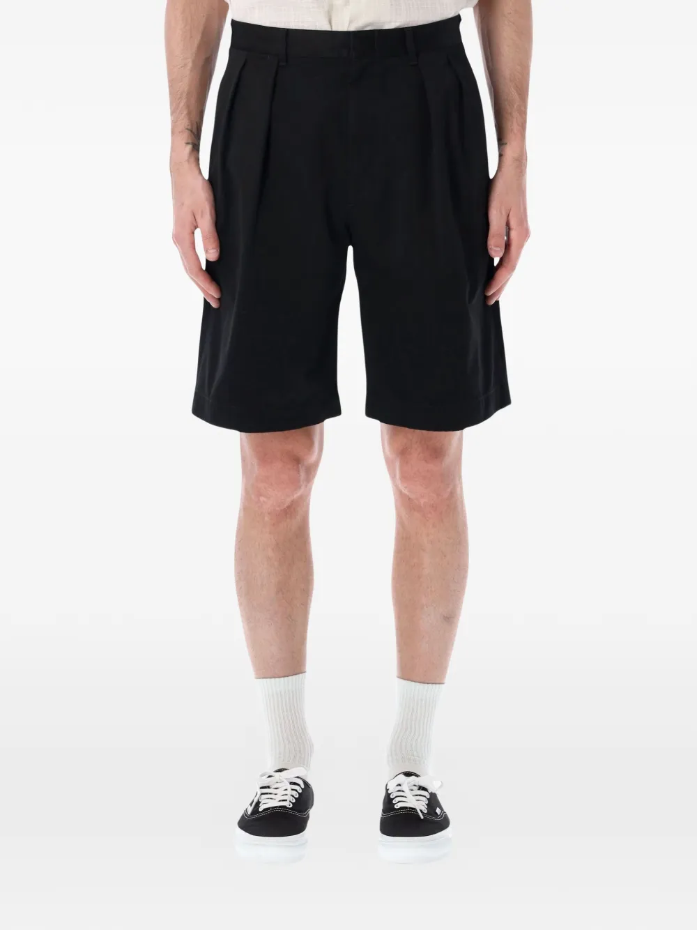 Nanamica pleated-waistband shorts - Black
