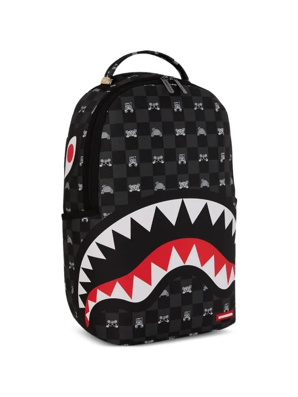 Sprayground Shark チェック バックパック | ブラック | FARFETCH JP