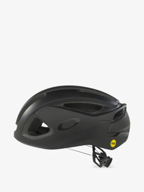 Oakley ARO3 cycling helmet