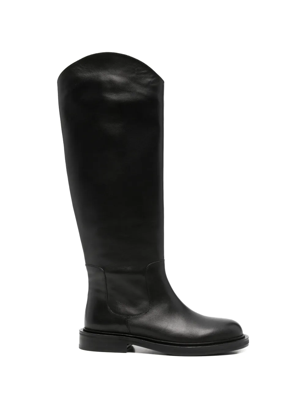 curved-edge boots