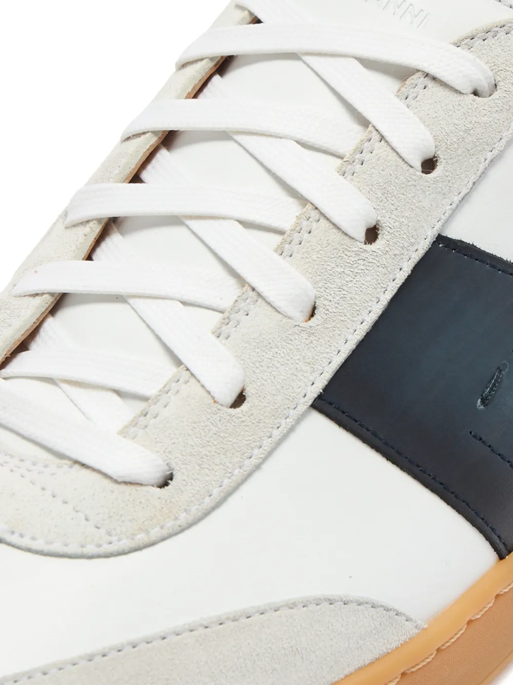 Magnanni panelled suede-trimmed sneakers Wit