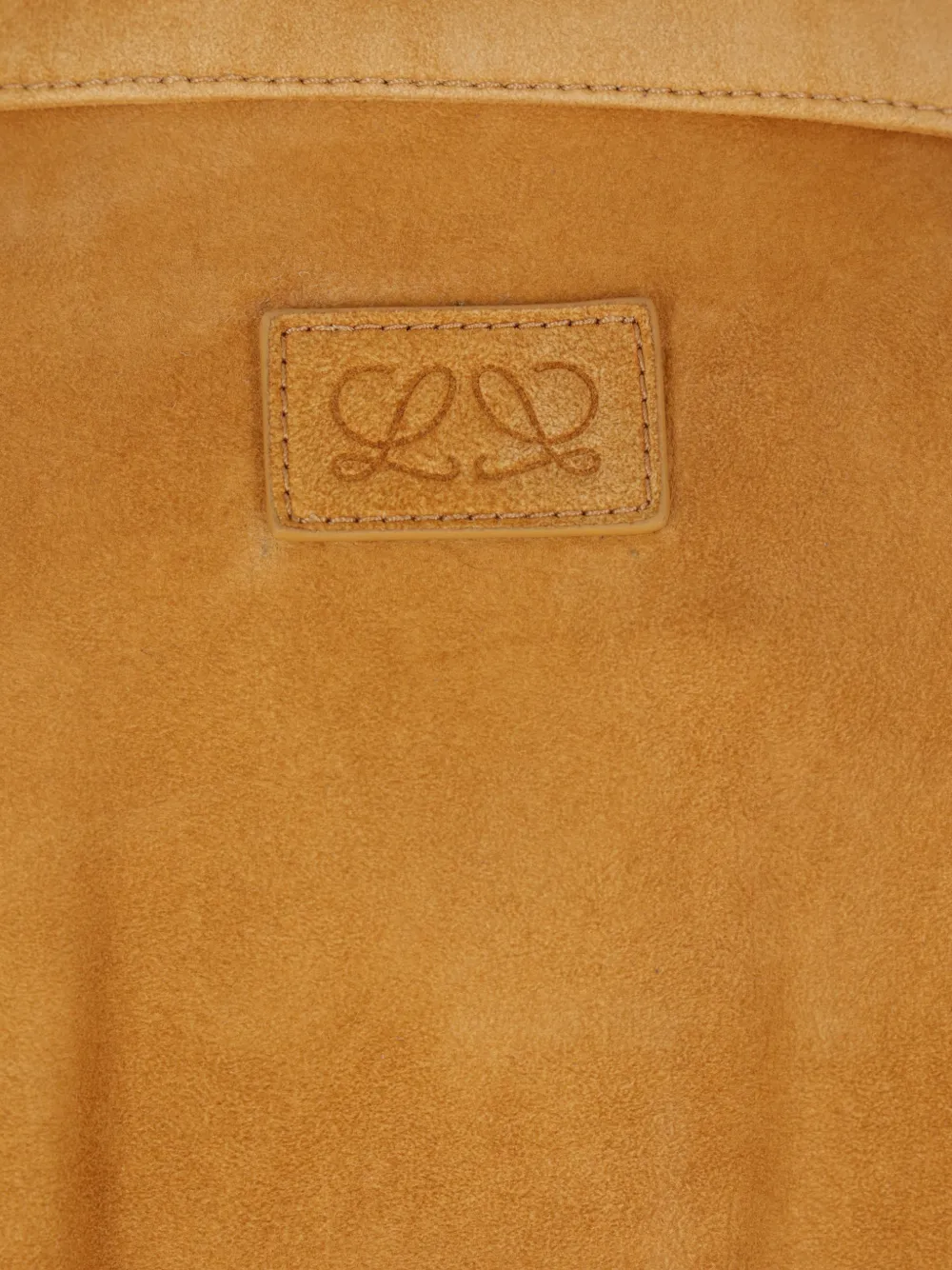 LOEWE Suède jack met Anagram-patch Beige