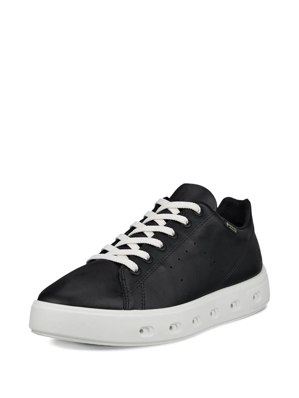 ECCO Street 720 perforated sneakers Zwart