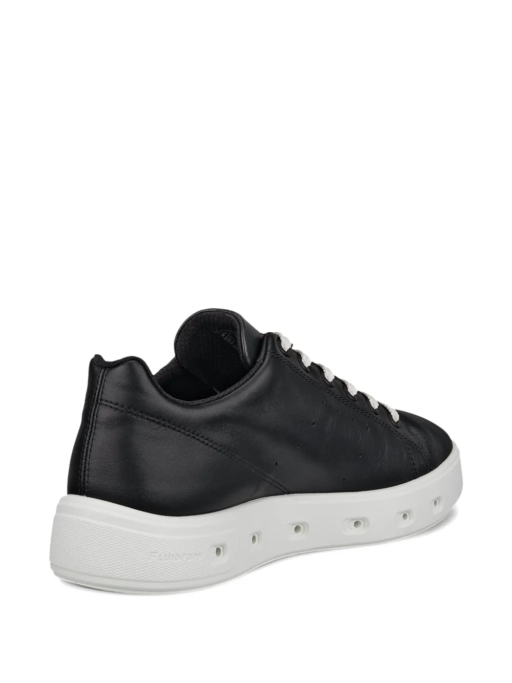 ECCO Street 720 perforated sneakers Zwart