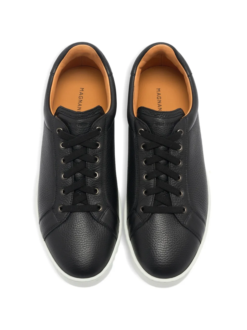Magnanni pebbled leather sneakers Zwart