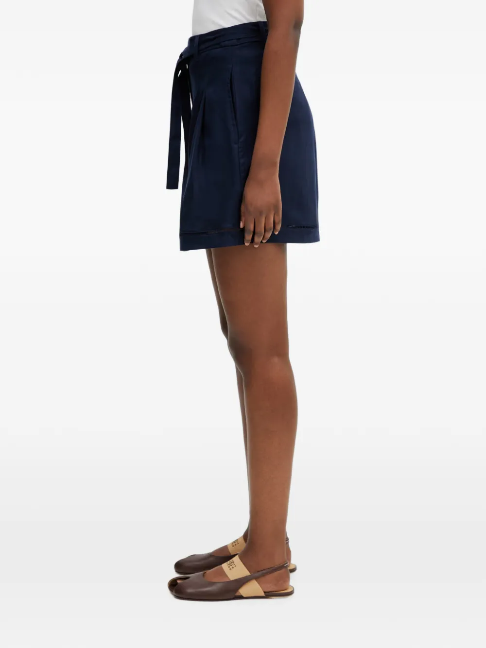 Lacoste Geplooide shorts met riem Blauw