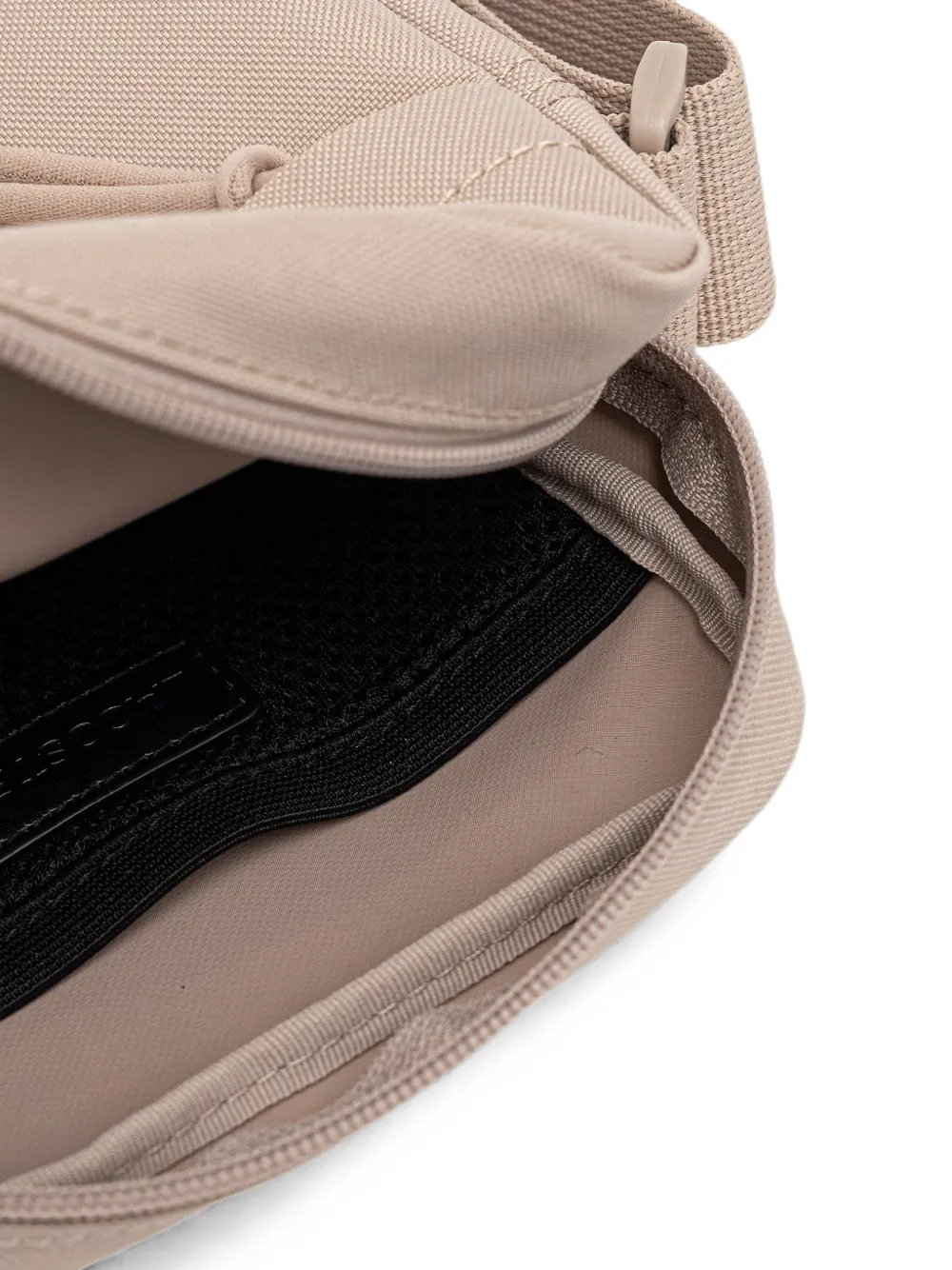 Lacoste Heuptas met logo-patch en rits Beige