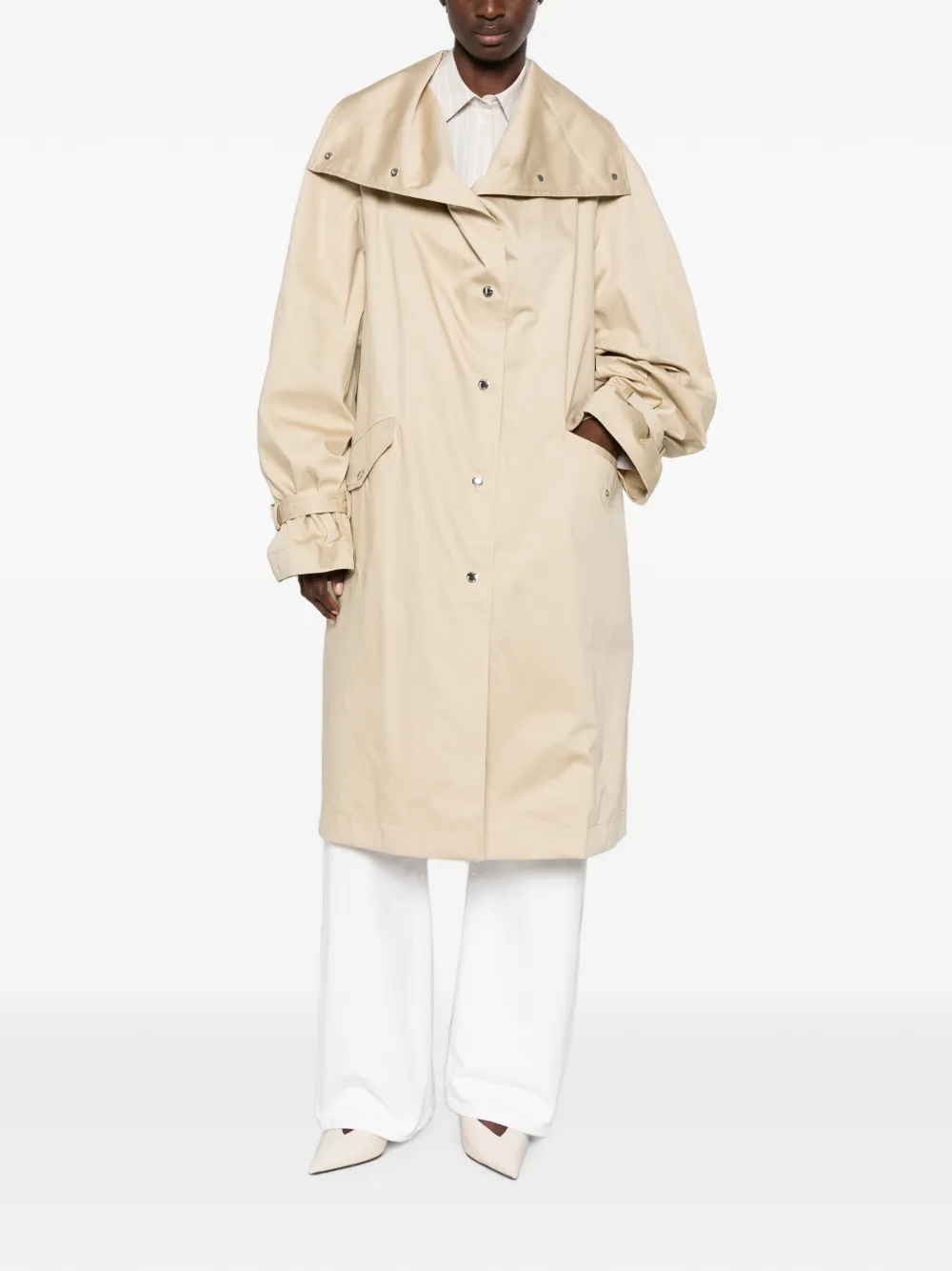TOTEME Oversized trenchcoat met drukknoop Beige