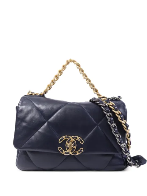 CHANEL Pre-Owned sac porté épaule 19 CC Flap