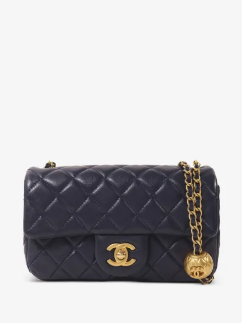 CHANEL Pre-Owned bolsa de hombro con capitonado y cierre giratorio