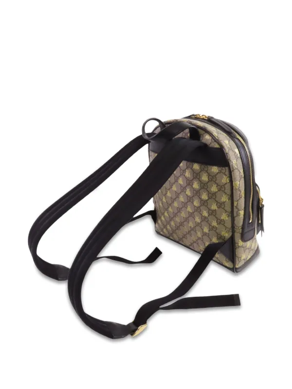 Gucci Pre-Owned GG Supreme bee-print Backpack | Neutrals | FARFETCH