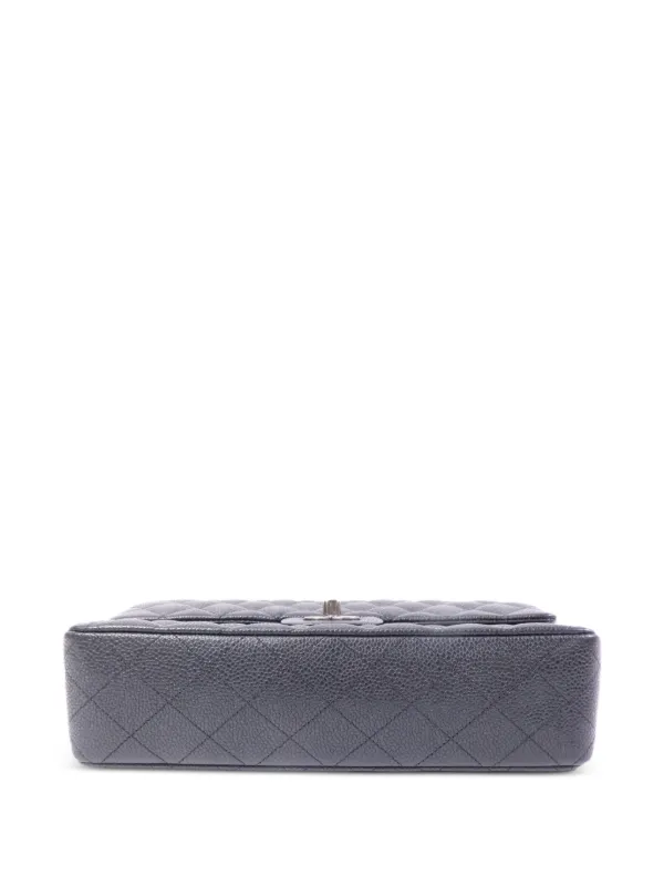 CHANEL Pre-Owned CC turn-lock Classic Shoulder Bag | Grey | FARFETCH