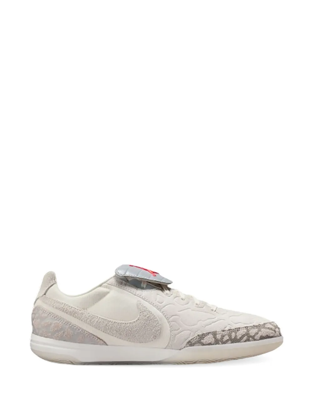 Nike Tiempo Streetgato SE sneakers - Nude