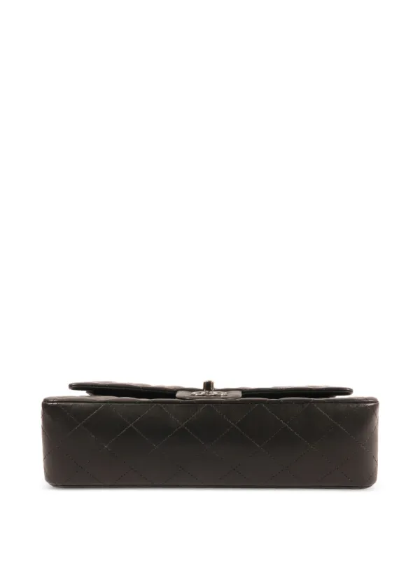 CHANEL Pre-Owned 25 Classic turn-lock Shoulder Bag | Black | FARFETCH