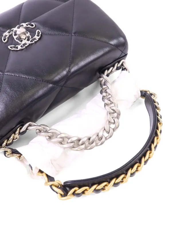 CHANEL Pre-Owned Chanel 19 Quilted Shoulder Bag | Black | FARFETCH