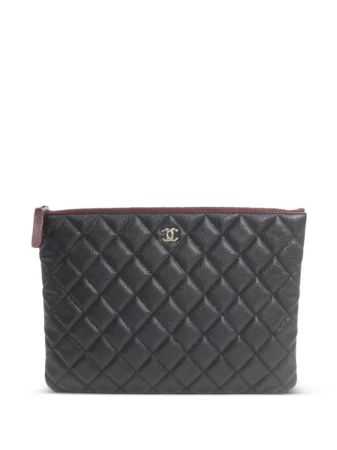 CHANEL Pre-Owned CC diamond-quilted clutch bag