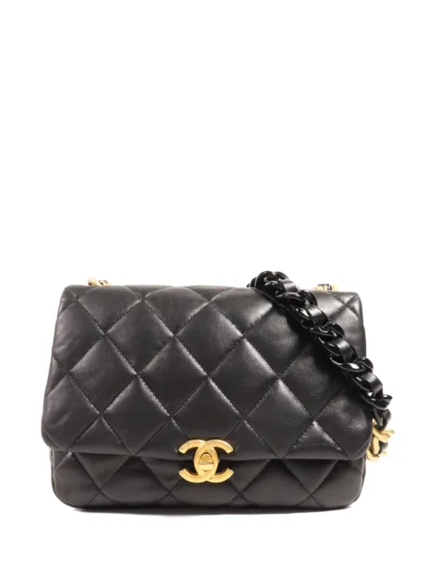 CHANEL Pre-Owned bolsa de hombro con cierre giratorio y logo CC