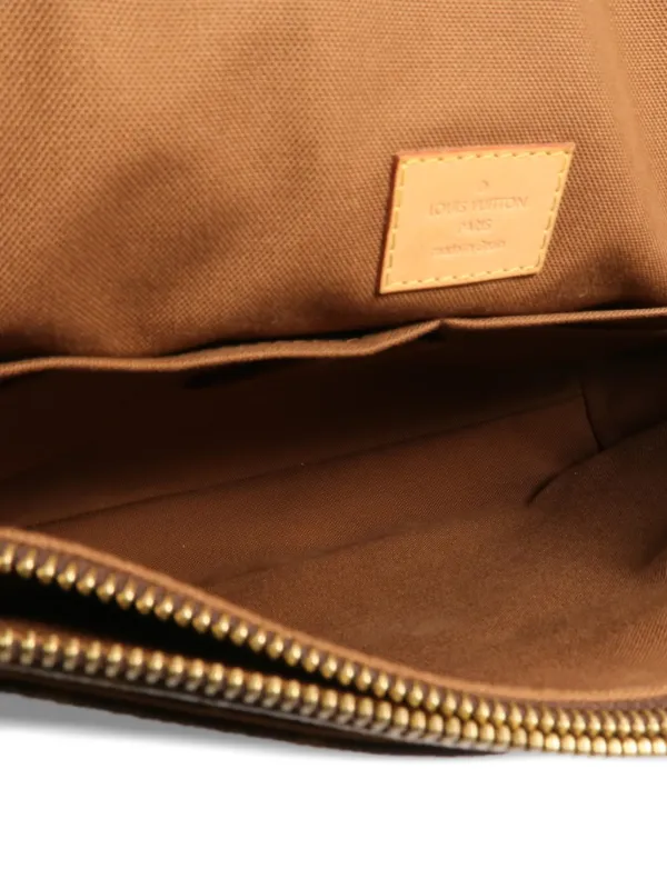 Louis Vuitton Pre-Owned Valmy Monogram Messenger Bag | Brown