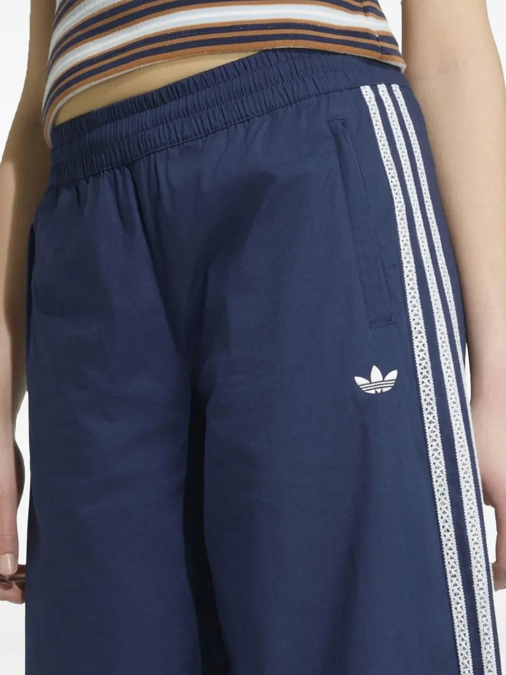 adidas Summer Glow broek met wijde pijpen Blauw