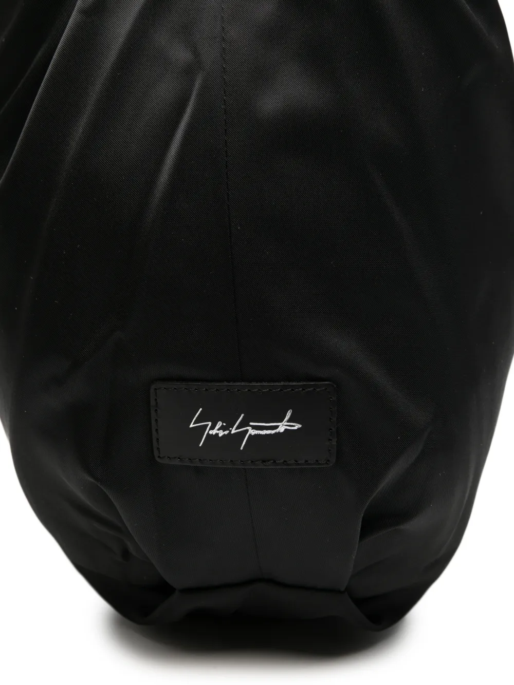 Discord Yohji Yamamoto Gesmockte shopper met logopatch Zwart