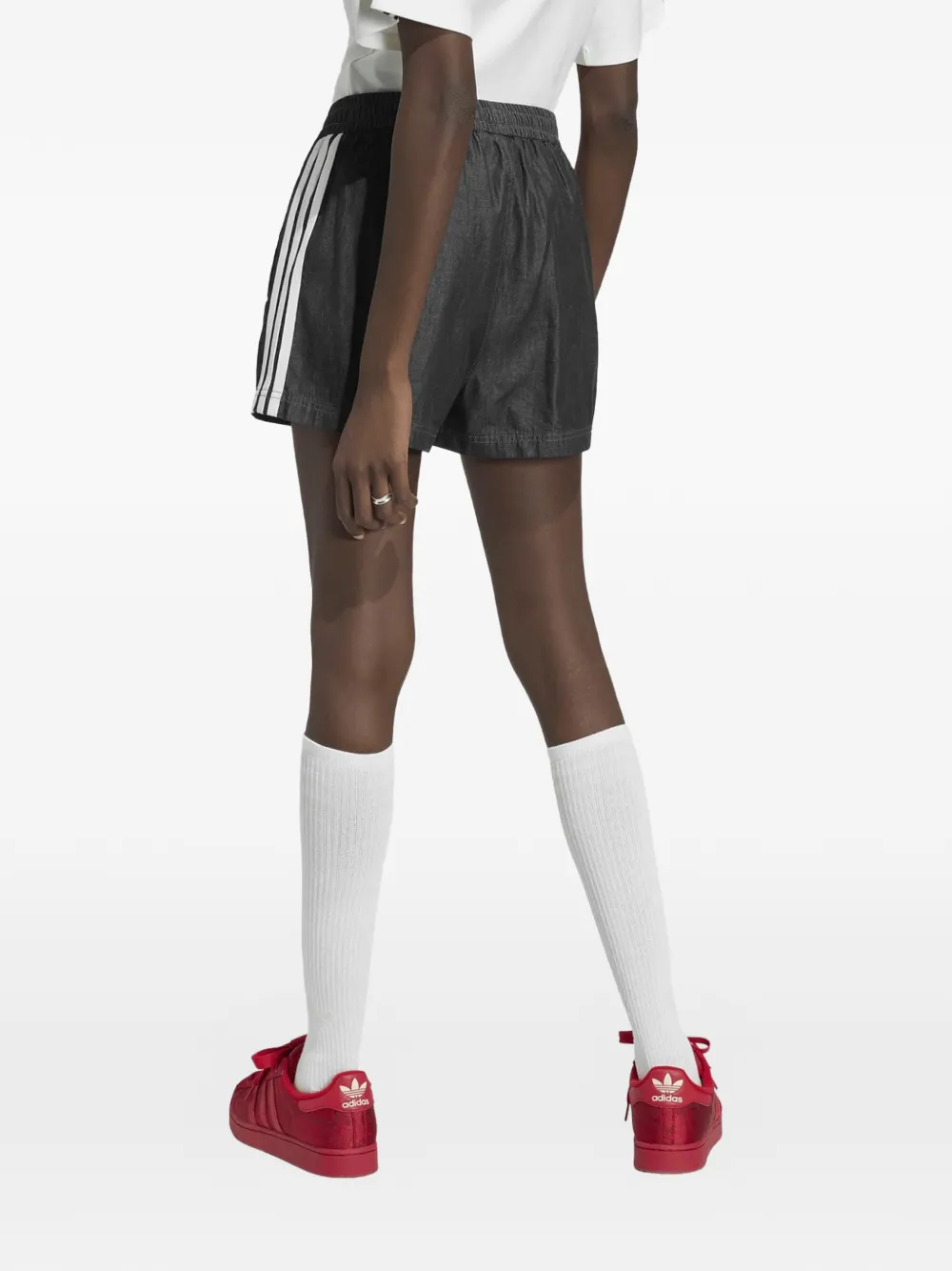 adidas Summer Glow side-stripe shorts Zwart