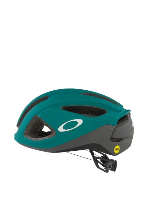 Oakley ARO3 cycling helmet